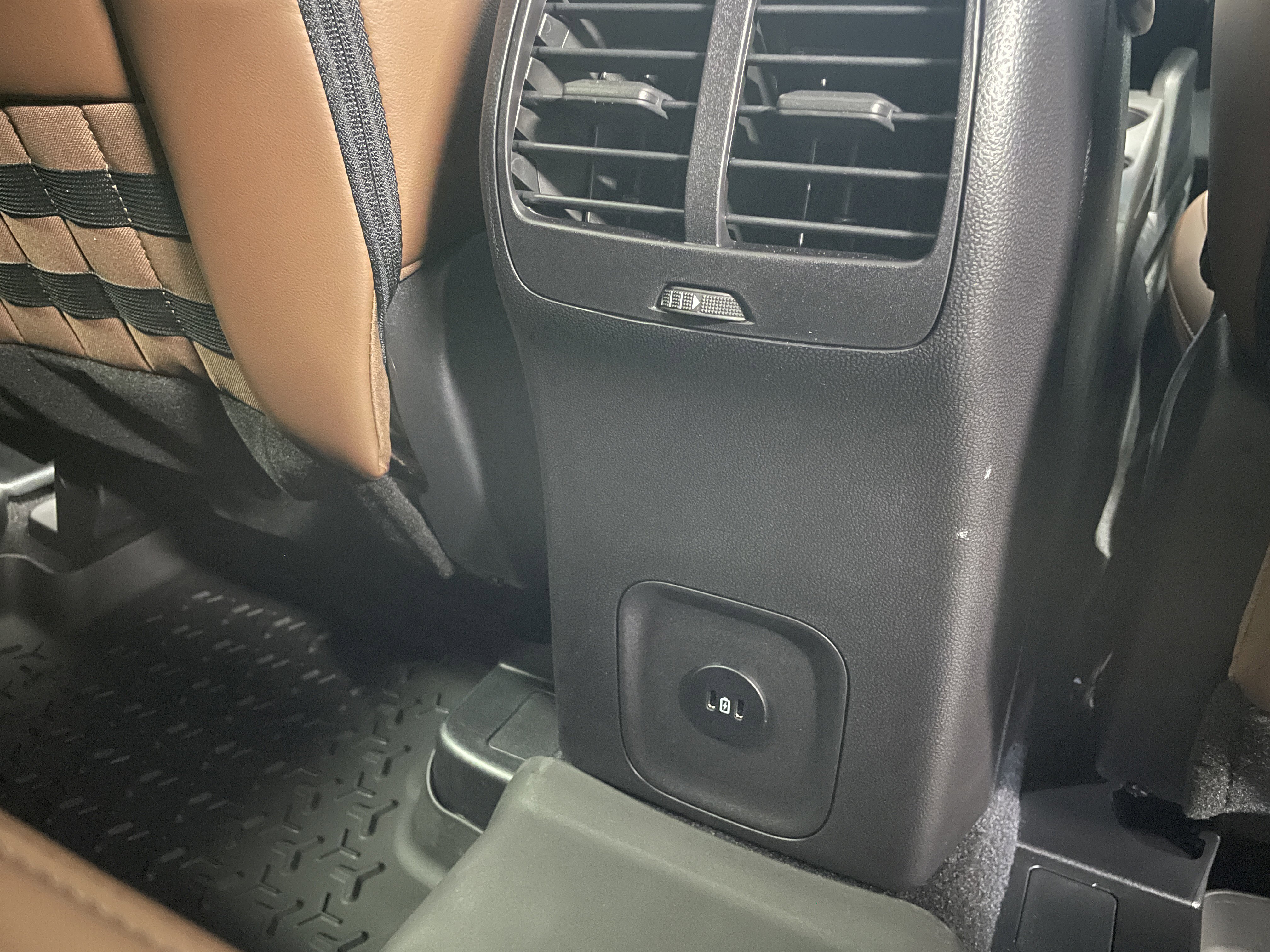 New 2025 Ford Bronco Sport Outer Banks w/ Outer Banks Tech Package+ image 28