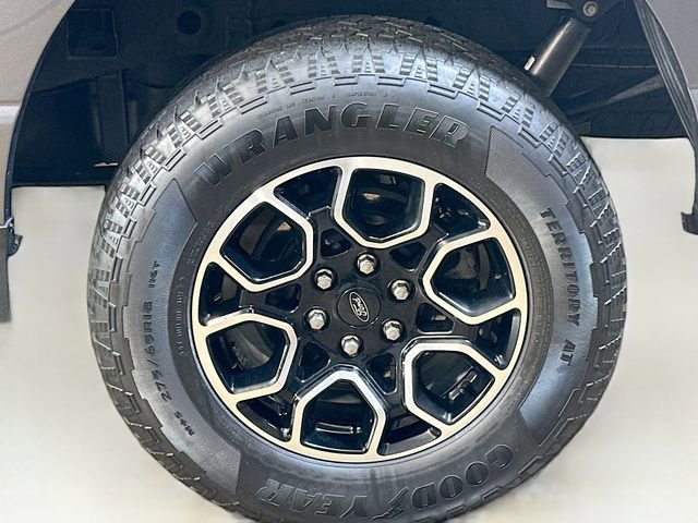 Certified 2022 Ford F150 XLT w/ Equipment Group 302A High image 7