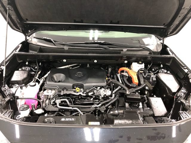 Used 2022 Toyota RAV4 SE w/ SE Grade Weather Package AWD/4WD image 22