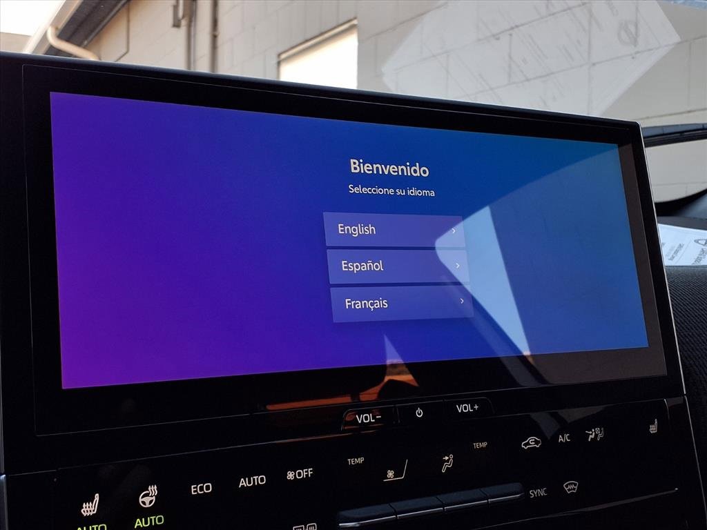Certified 2025 Toyota bZ4X FWD image 8