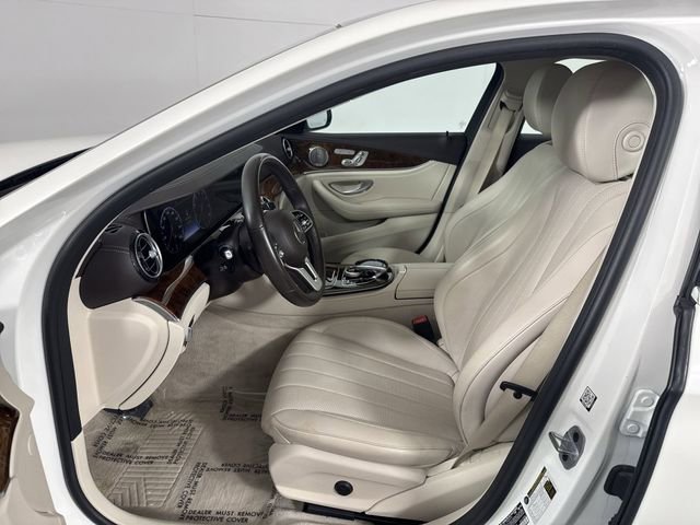 Used 2020 Mercedes-Benz E 350 4MATIC Sedan image 4