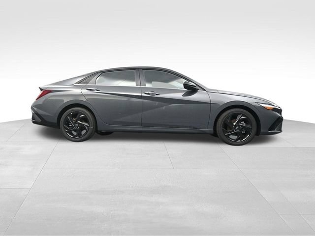 New 2026 Hyundai Elantra SEL Sport Premium FWD image 37