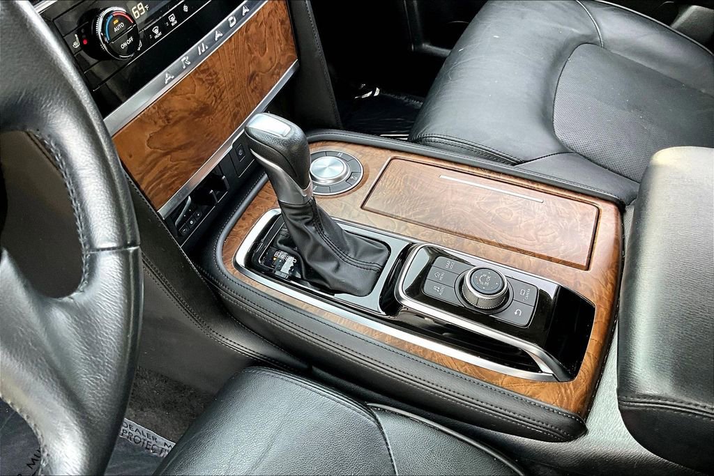 Used 2022 Nissan Armada SL w/ Captain's Chairs Package image 15