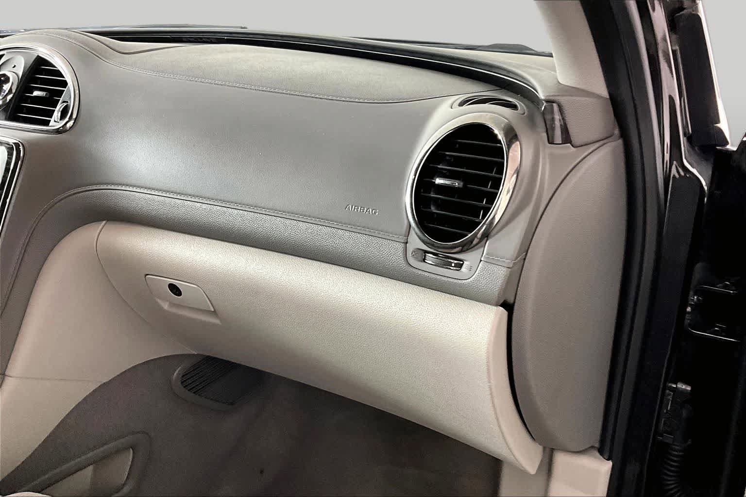 Used 2017 Buick Enclave Convenience FWD image 18