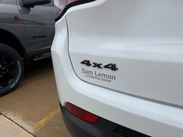 New 2026 Jeep Compass Latitude image 10