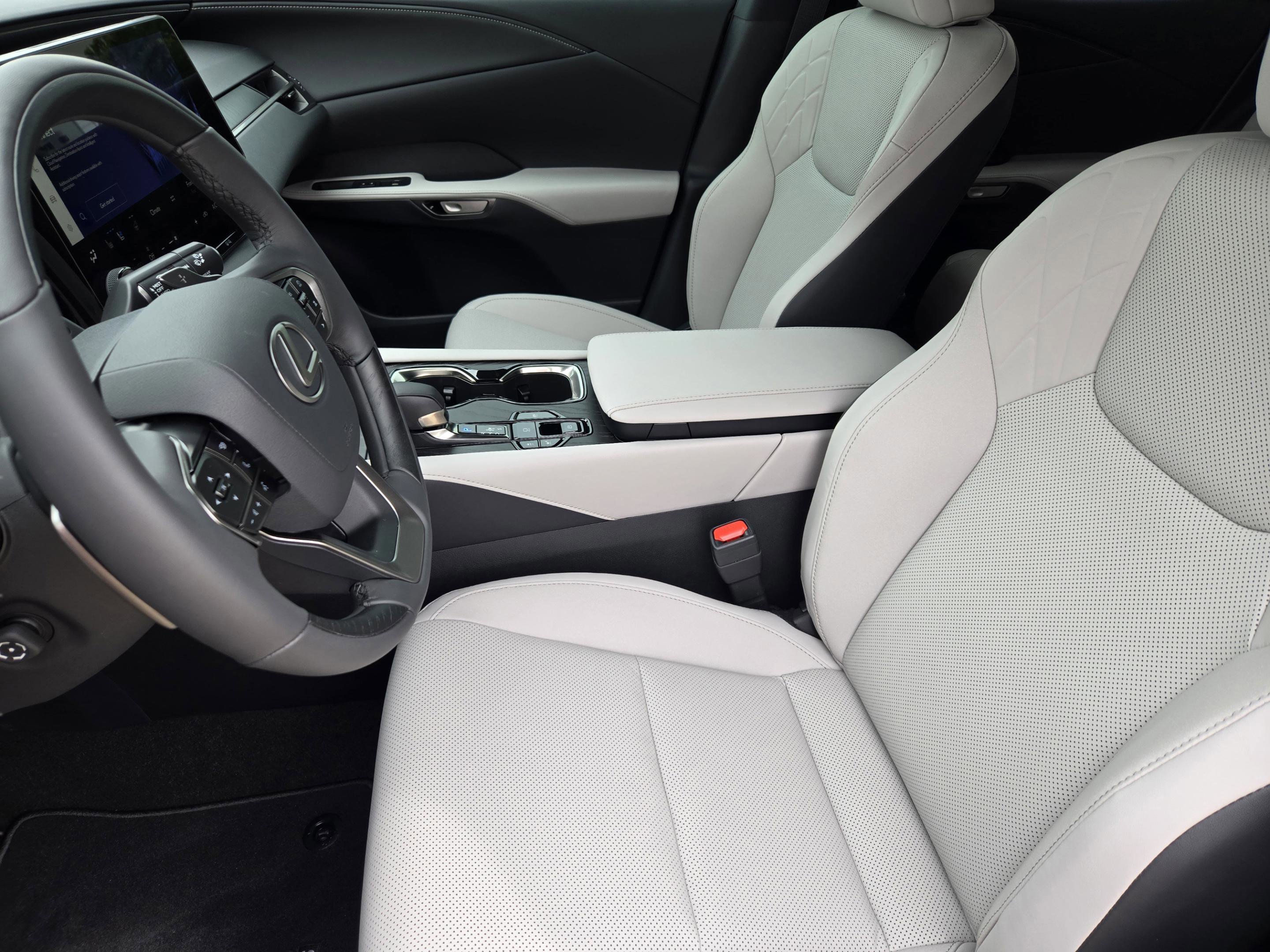 New 2026 Lexus RX 350h AWD/4WD image 5