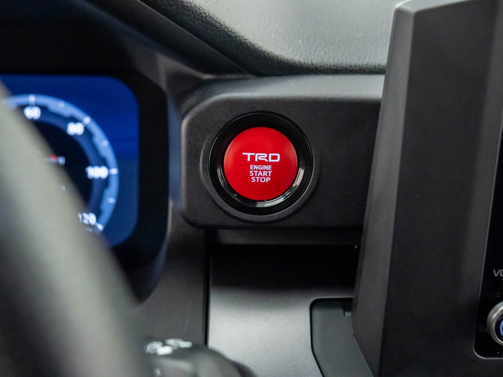 Used 2025 Toyota 4Runner TRD Off-Road Premium image 24