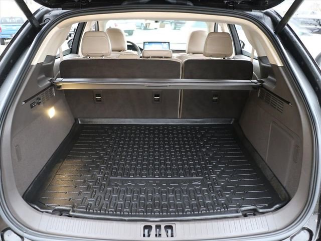 Used 2023 Lincoln Nautilus Reserve w/ Equipment Group 201A image 13