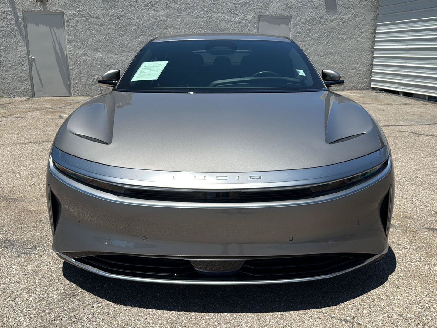 Used 2023 Lucid Air Touring AWD/4WD image 2