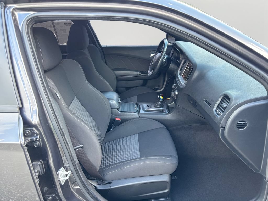 Used 2023 Dodge Charger R/T w/ Blacktop Package RWD image 12