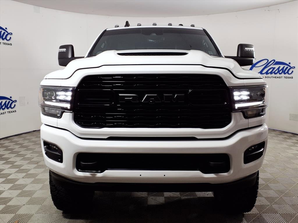 Used 2024 RAM 3500 Limited image 21