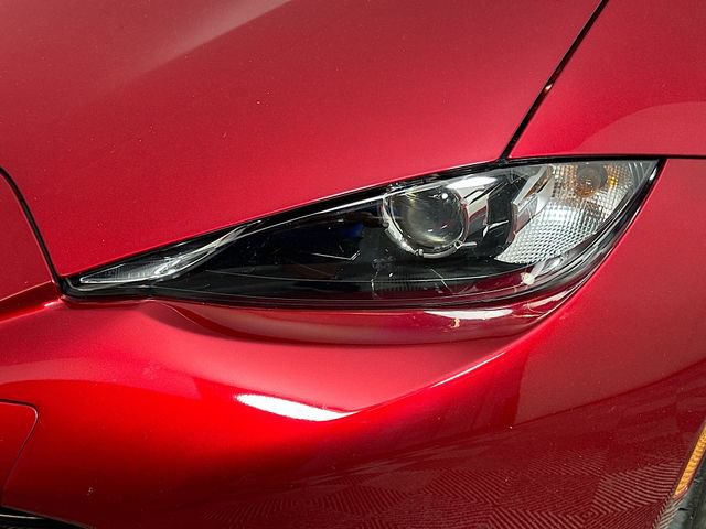 Used 2021 MAZDA MX-5 Miata RF Grand Touring RWD image 22