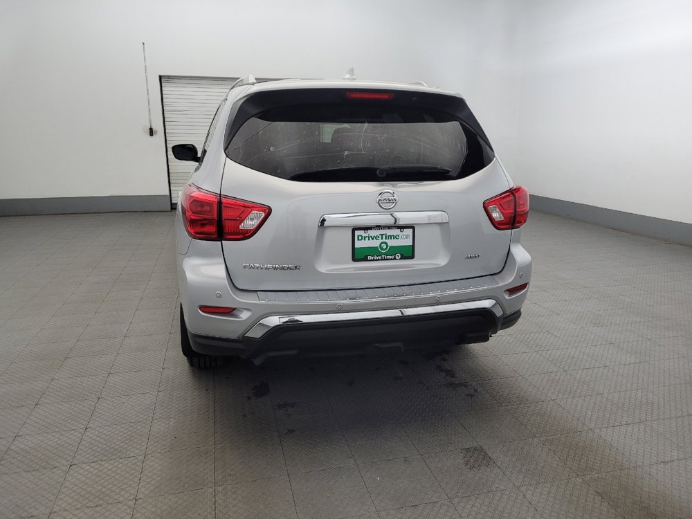 Used 2020 Nissan Pathfinder S image 6