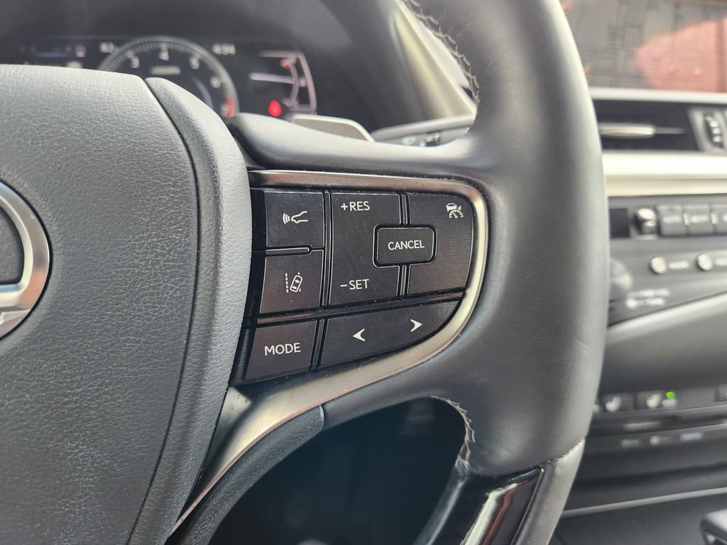 Certified 2020 Lexus ES 350 w/ Premium Package FWD image 30