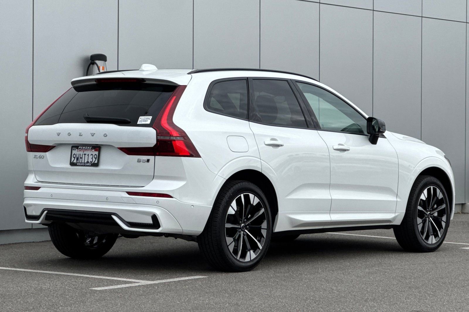Certified 2026 Volvo XC60 B5 Plus w/ Protection Package Premier AWD/4WD image 5