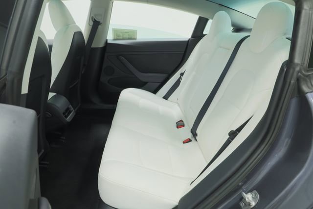 Used 2023 Tesla Model 3 Standard Range RWD image 28