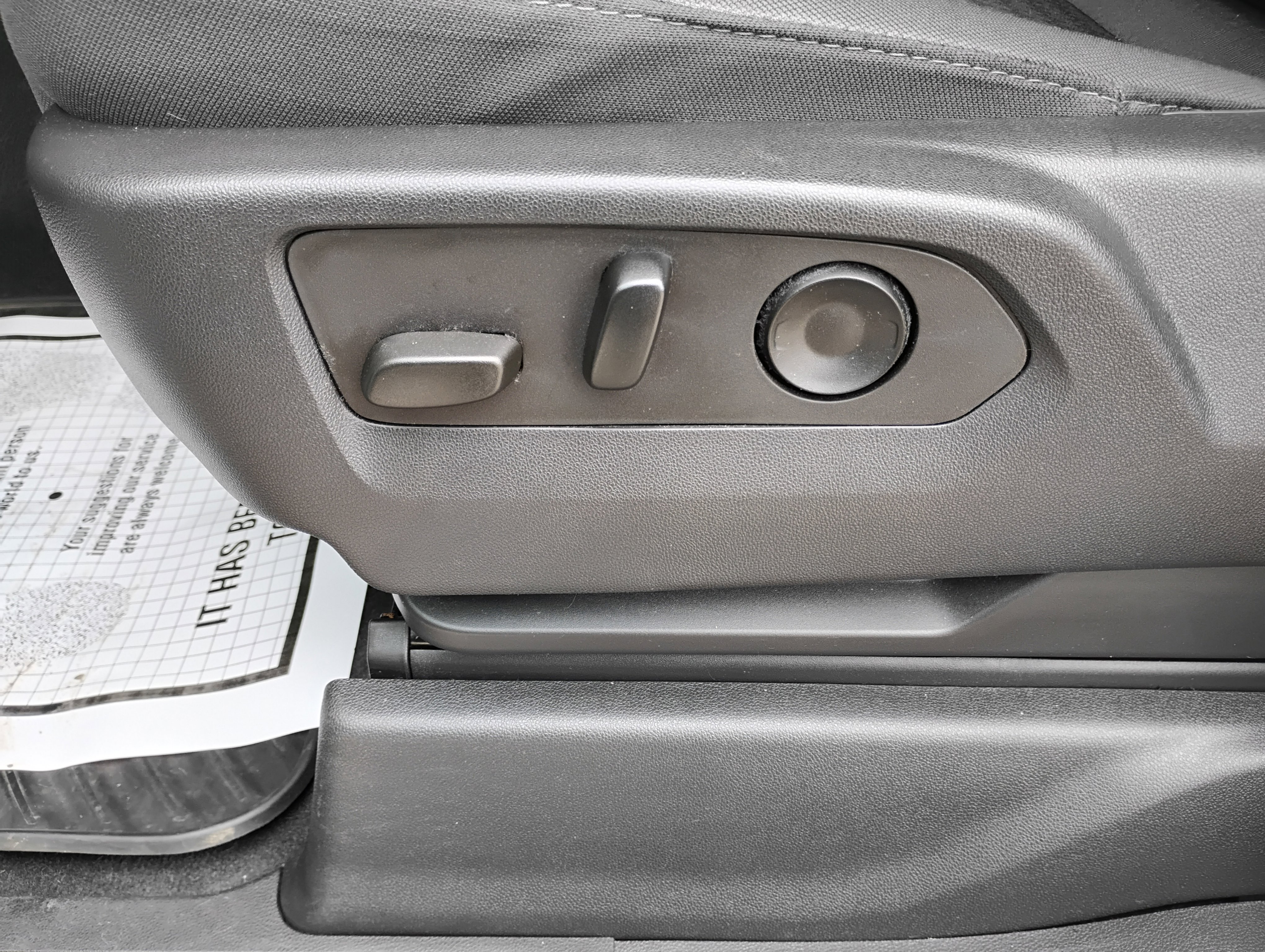 Used 2022 Chevrolet Silverado 1500 Custom AWD/4WD image 14