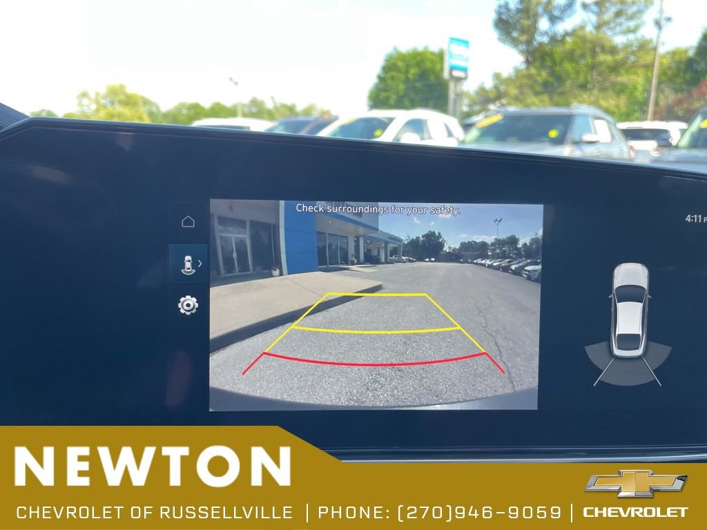 Used 2023 Hyundai Elantra Limited FWD image 11
