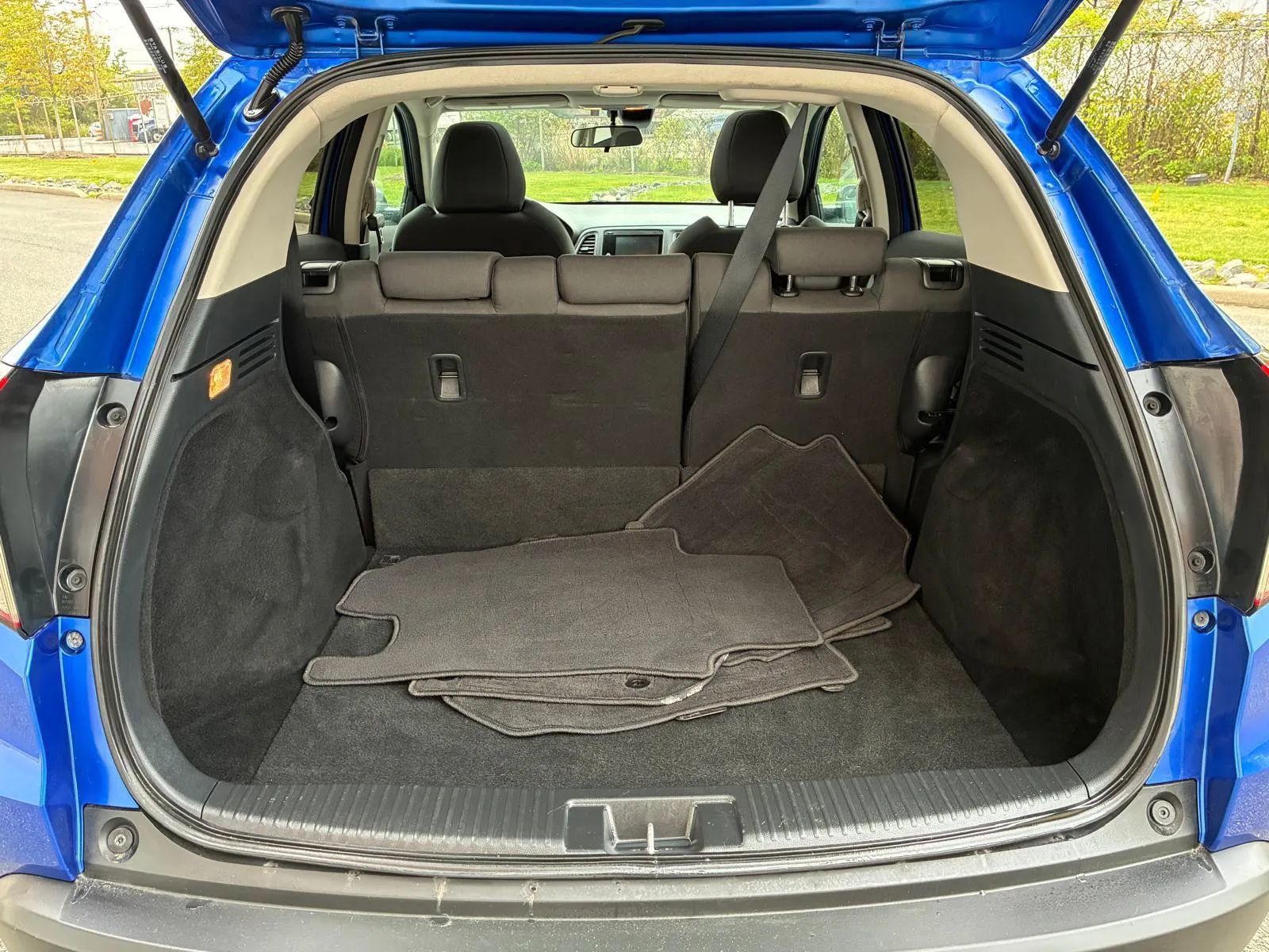 Used 2022 Honda HR-V EX image 18