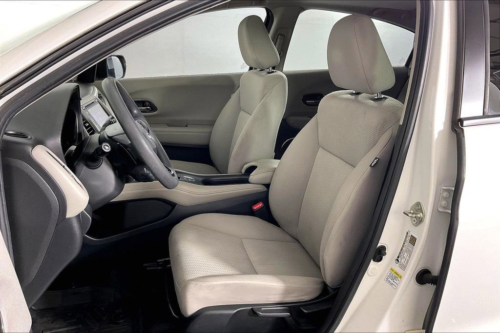 Used 2016 Honda HR-V EX image 37