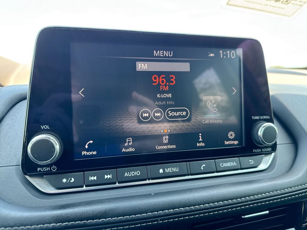 Used 2021 Nissan Rogue SV w/ Premium Package FWD image 14