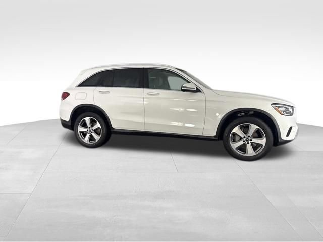 Used 2022 Mercedes-Benz GLC 300 4MATIC image 5
