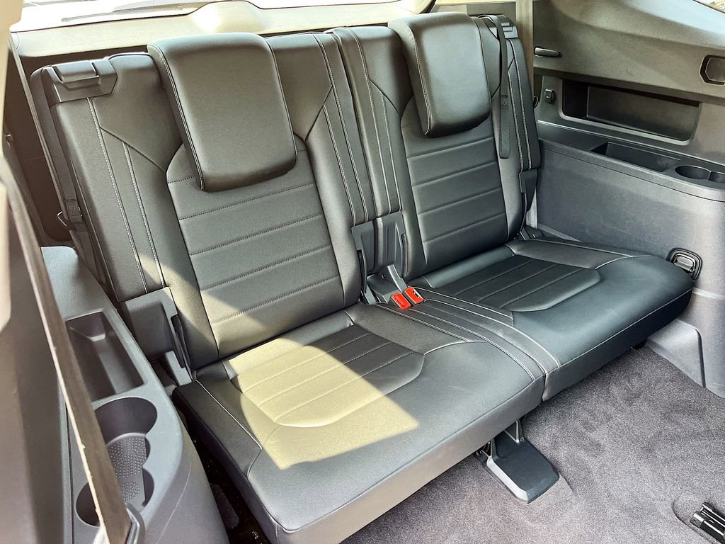 Used 2021 Volkswagen Atlas SEL Premium image 35