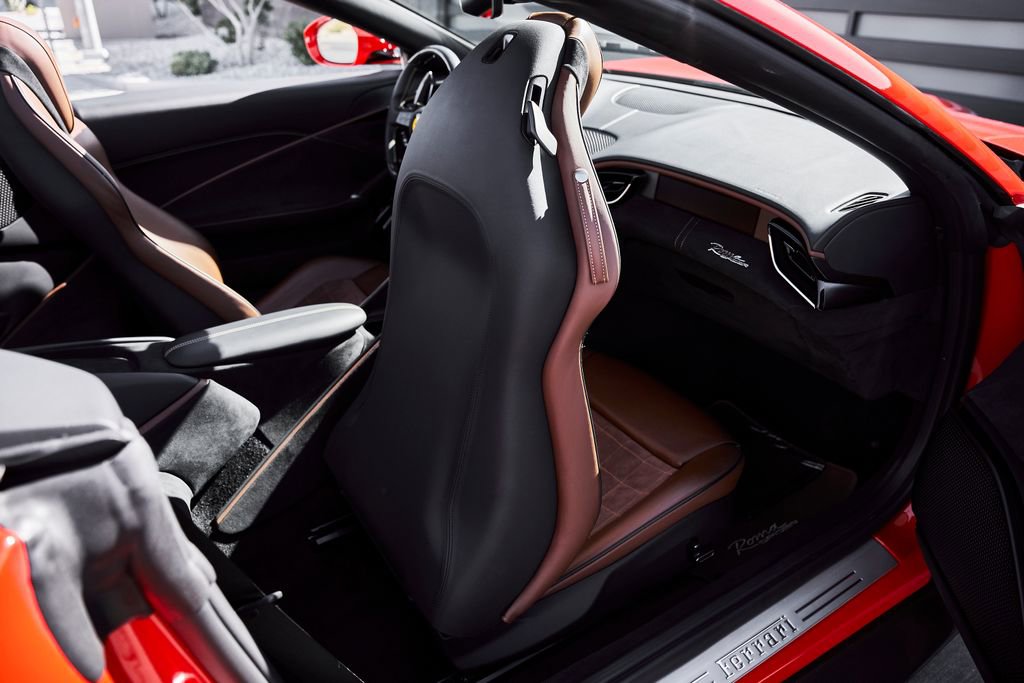 Used 2024 Ferrari Roma Spider RWD image 47