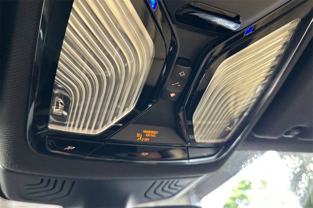 Used 2018 BMW 530e image 34