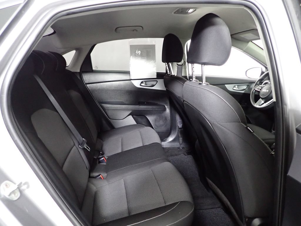 Used 2023 Kia Forte LXS w/ LXS Technology Package FWD image 33