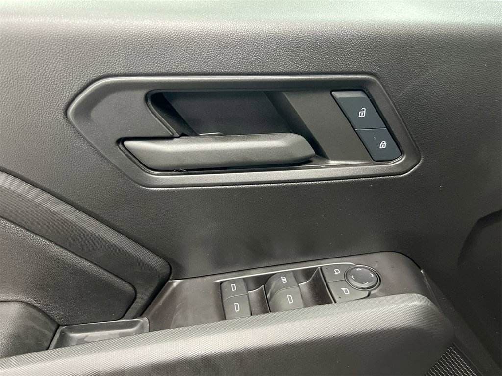 Used 2024 Chevrolet Colorado Trail Boss w/ Advanced Trailering Package image 21