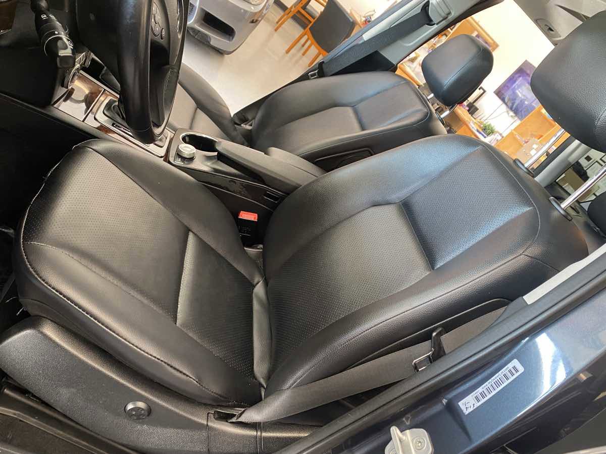 Used 2011 Mercedes-Benz GLK 350 2WD w/ Premium 1 Pkg image 16