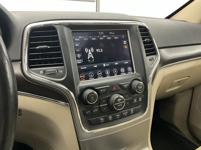 Used 2018 Jeep Grand Cherokee Limited image 11