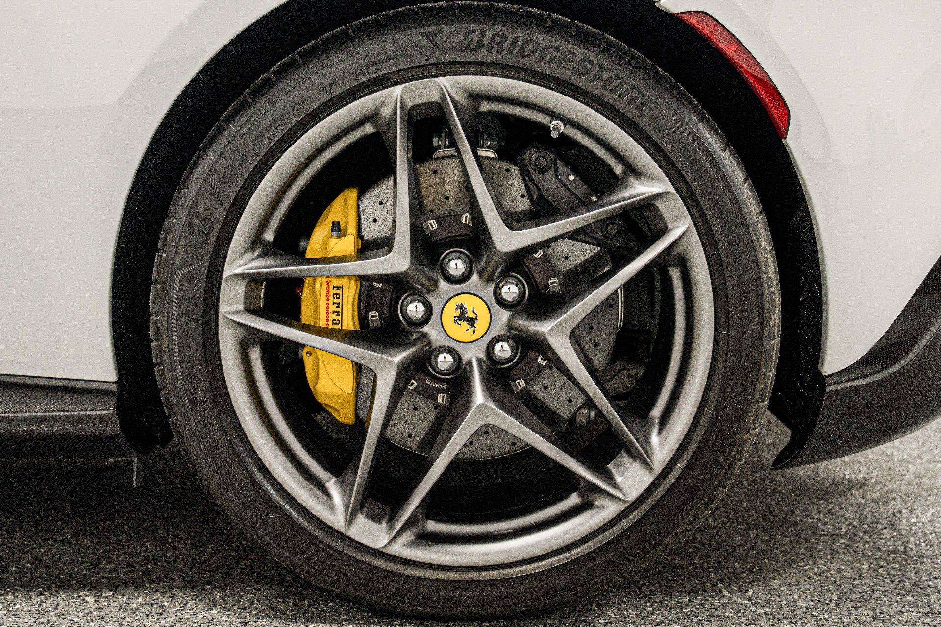 Used 2022 Ferrari Roma image 10