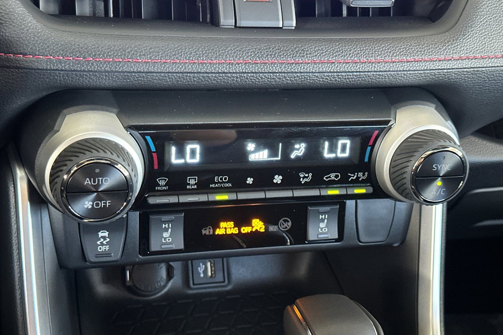 Certified 2025 Toyota RAV4 SE w/ Weather & Moonroof Package image 24