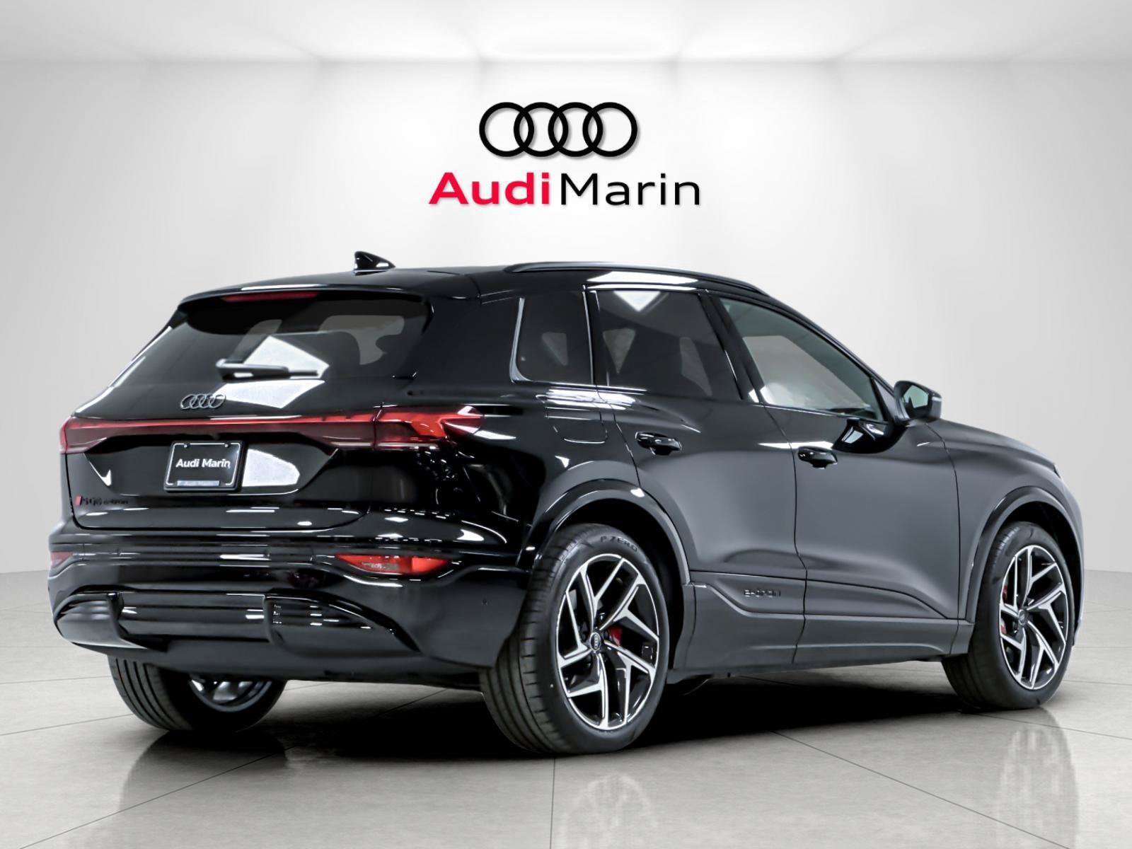 New 2027 Audi SQ6 e-tron Premium Plus AWD/4WD image 5