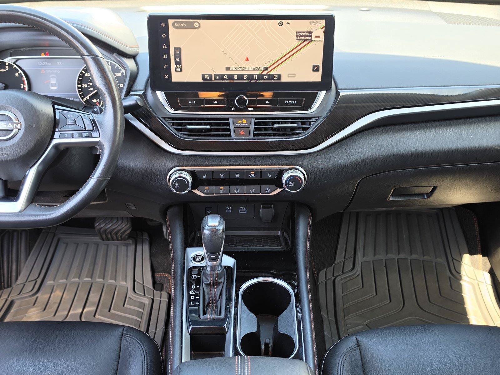 Used 2023 Nissan Altima 2.5 SR w/ SR Premium Package FWD image 11