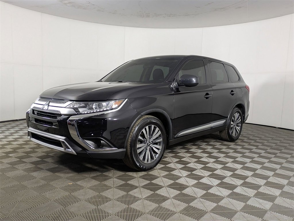 Used 2019 Mitsubishi Outlander ES image 1