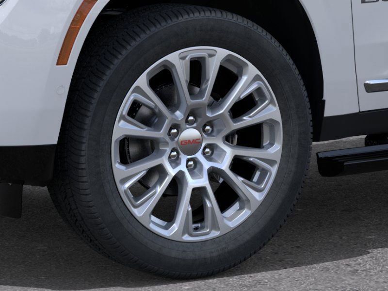 New 2026 GMC Yukon Denali w/ Sun & Power Step Package image 11