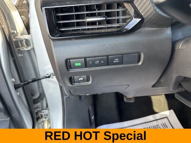 Used 2023 Nissan Sentra SV image 19