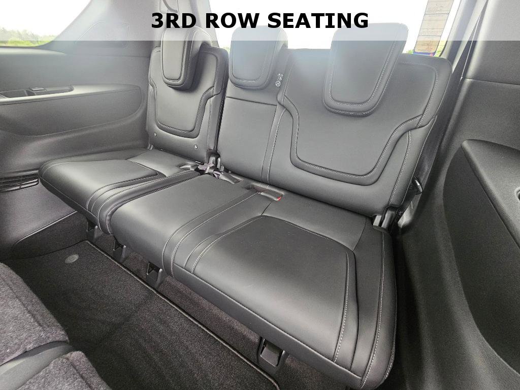 New 2025 Nissan Armada PRO-4X w/ Pro-4X Premium Package image 12