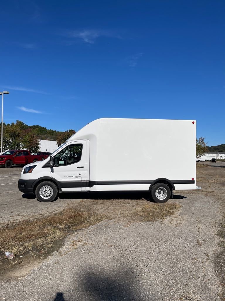 New 2025 Ford Transit 350 DRW AWD image 2
