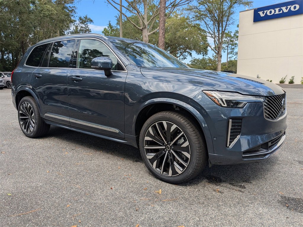 New 2026 Volvo XC90 B6 Plus w/ Protection Package Premier image 2