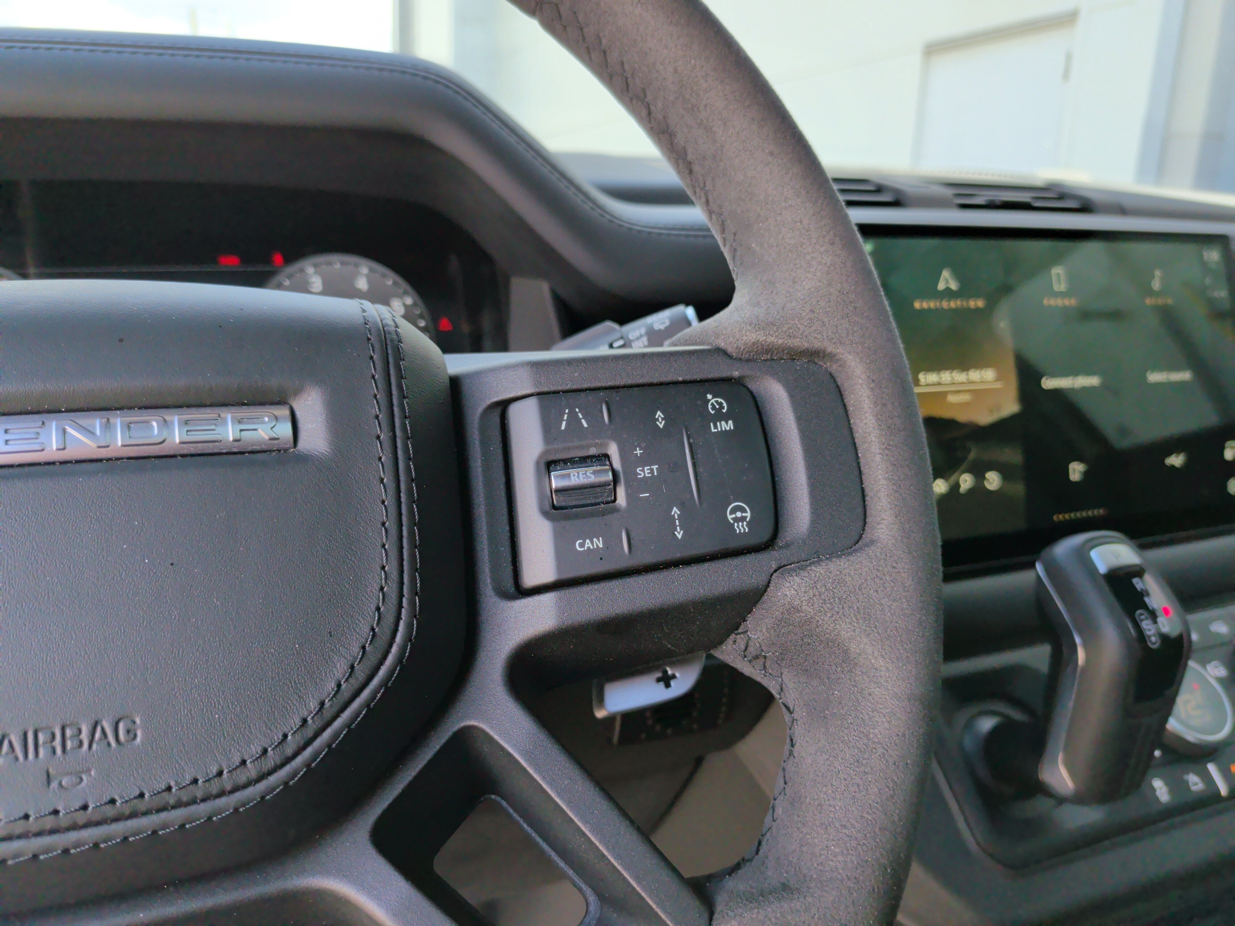 Used 2024 Land Rover Defender 110 Carpathian Edition AWD/4WD image 19
