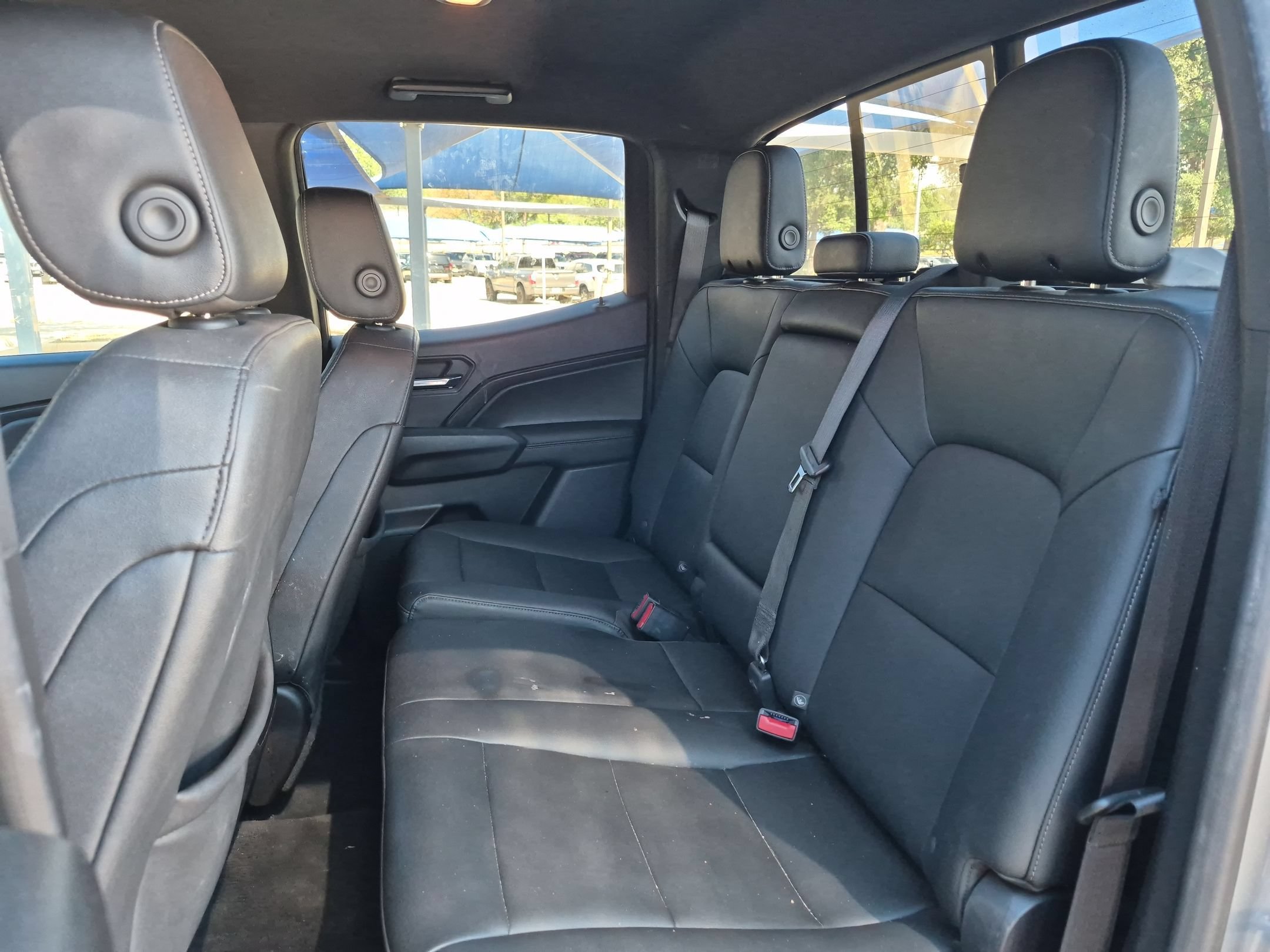 Used 2023 Chevrolet Colorado LT w/ LT Convenience Package III RWD image 14