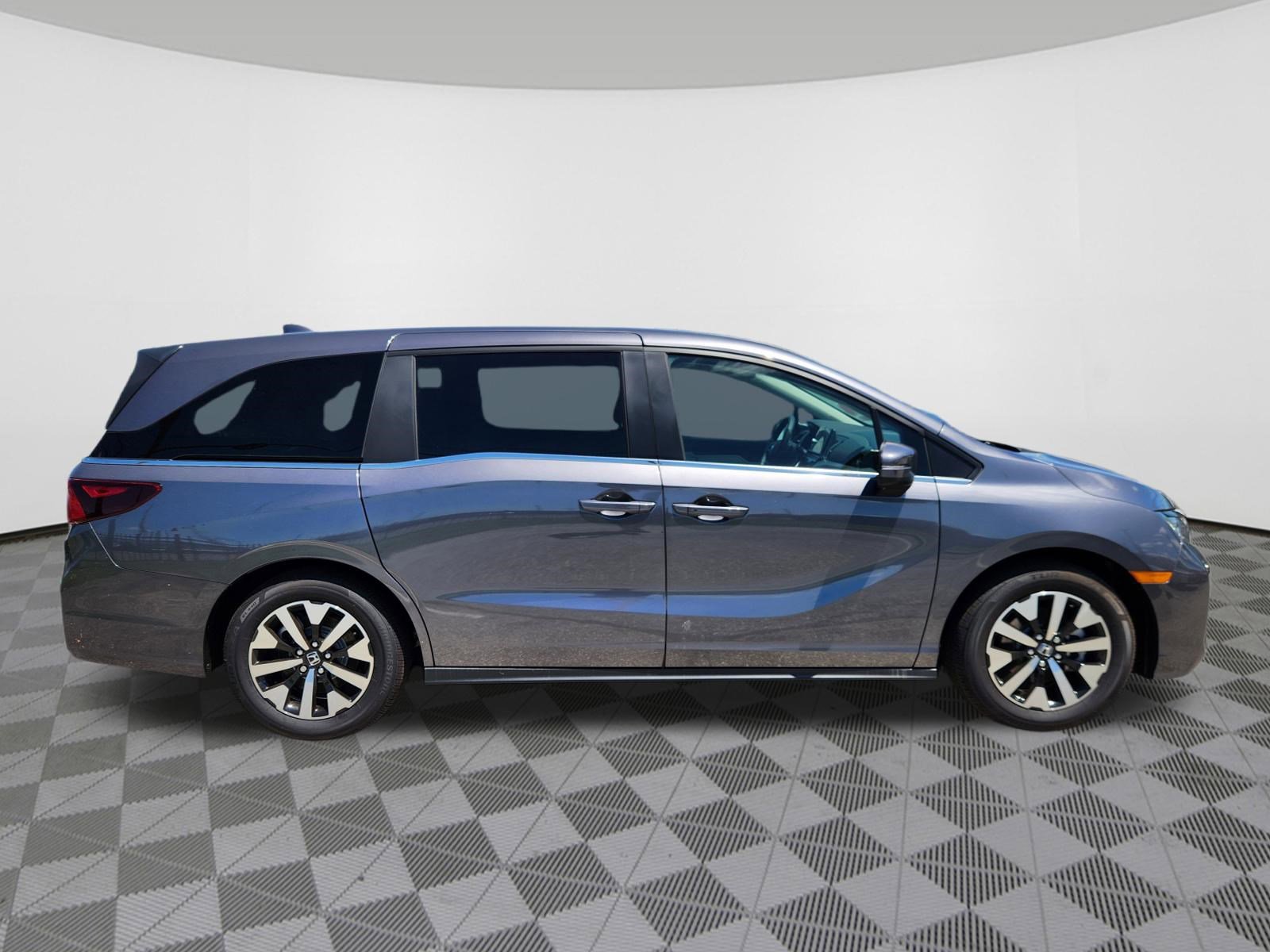 New 2026 Honda Odyssey EX-L image 6