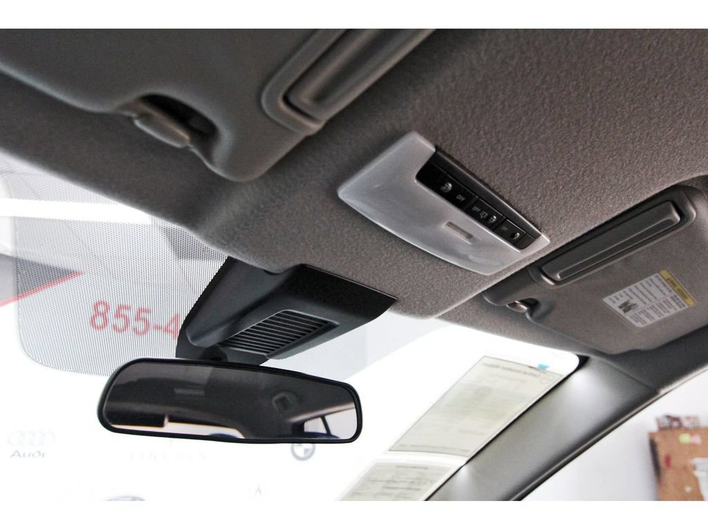 Used 2025 Nissan Kicks Play S FWD image 22