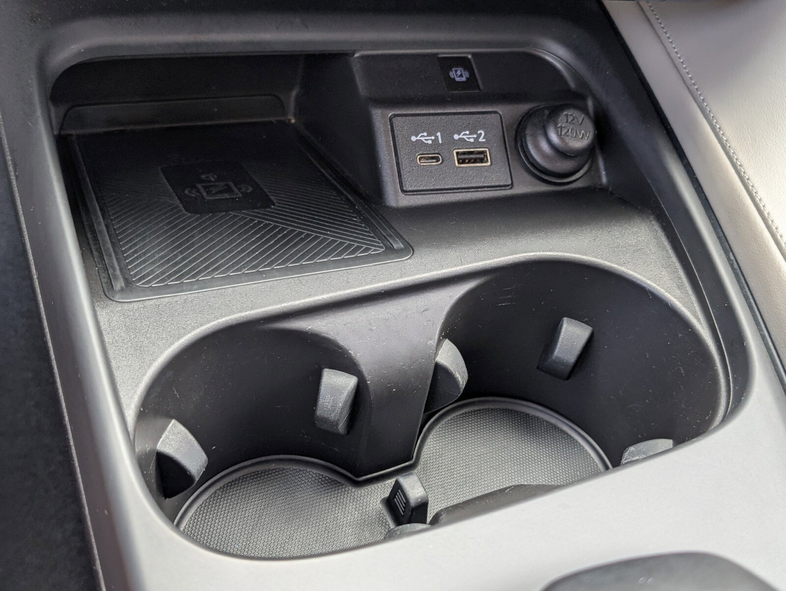 Used 2023 INFINITI QX50 Luxe image 26