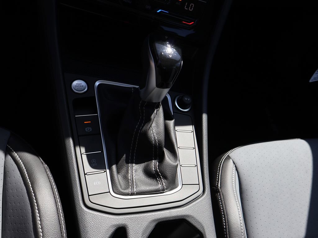 New 2026 Volkswagen Jetta SE FWD image 30