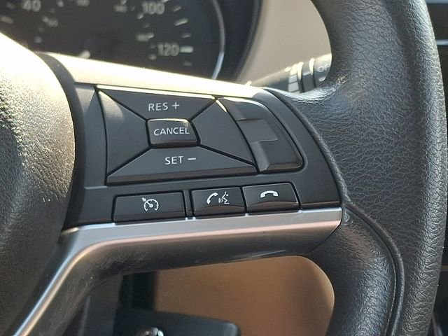 Used 2017 Nissan Rogue S image 21